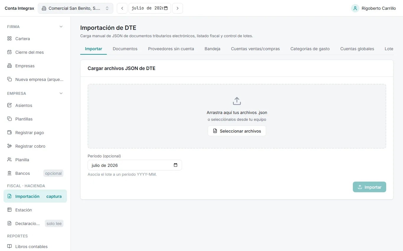 Pestaña Importar con la zona de carga de archivos JSON
